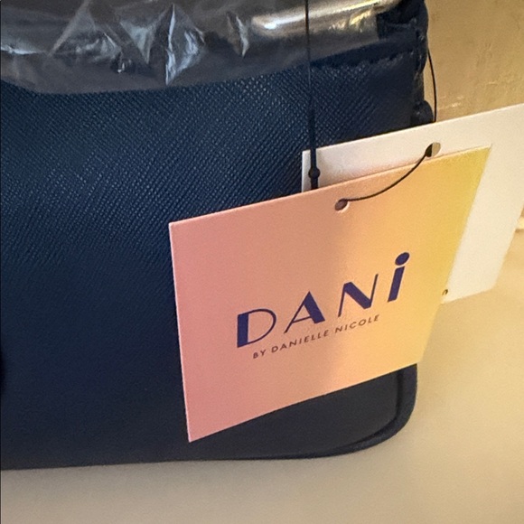 Danielle Nicole Disney Cinderella Crossbody  Navy Blue Shoulder Bag New! - Picture 6 of 9